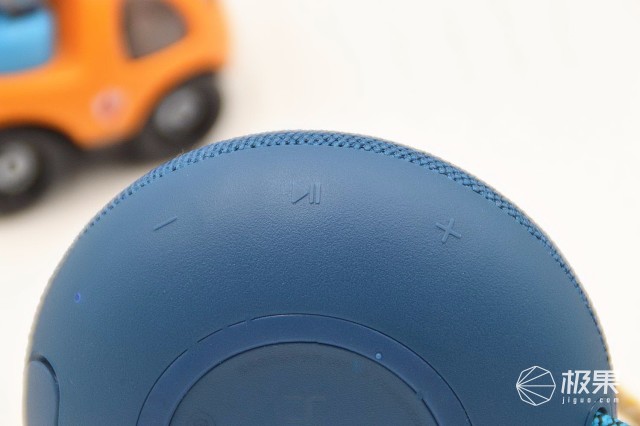 巴掌大的音箱,百元价格却能有千元音质体验—荣耀音乐小巨蛋蓝牙音箱体验 巴掌大的音箱,百元价格却能有千元音质体验—荣耀音乐小巨蛋蓝牙音箱体验