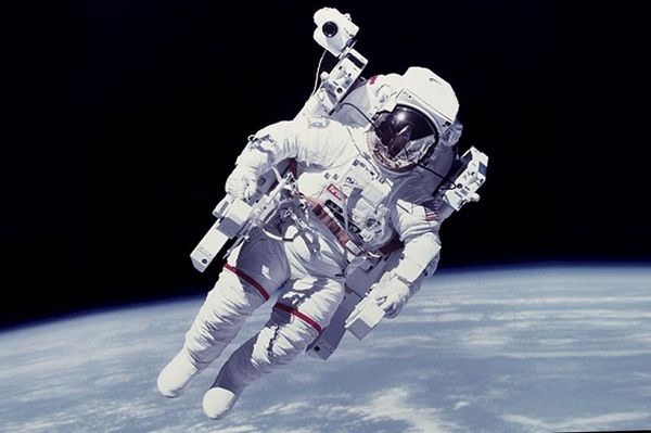 新研究指出：不舒适的宇航服 比零重力环境更伤身体