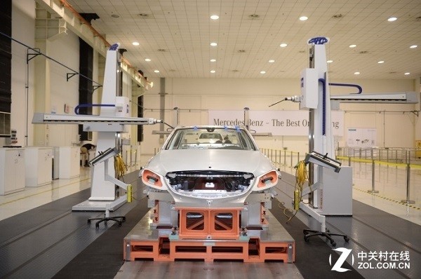 北京奔驰利用3D打印技术效率提升6倍 