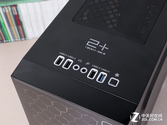 开启智能主机时代 金河田21+峥嵘Z3评测 