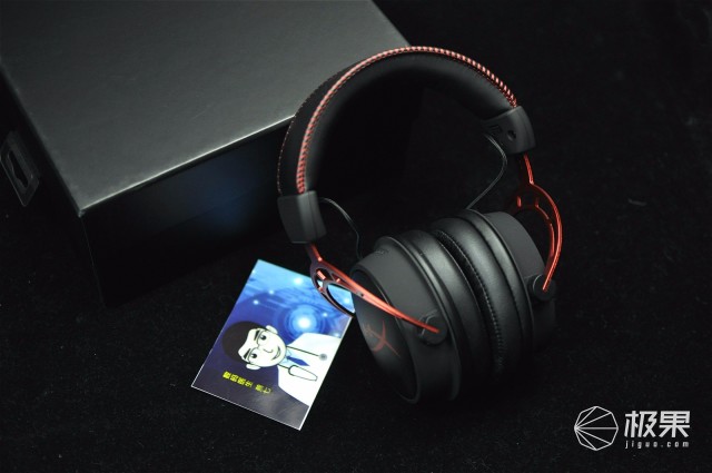 电竞耳机中王者,听声辨位还让你拥有顺风耳—金士顿HYPERXCloudAlpha头戴式耳机体验 电竞耳机中王者,听声辨位还让你拥有顺风耳—金士顿HYPERXCloudAlpha头戴式耳机体验
