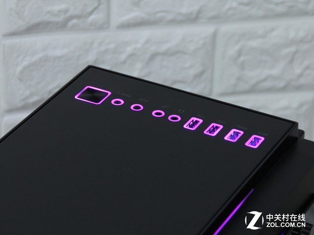 打造炫酷RGB光污染平台 这个机箱不能少 