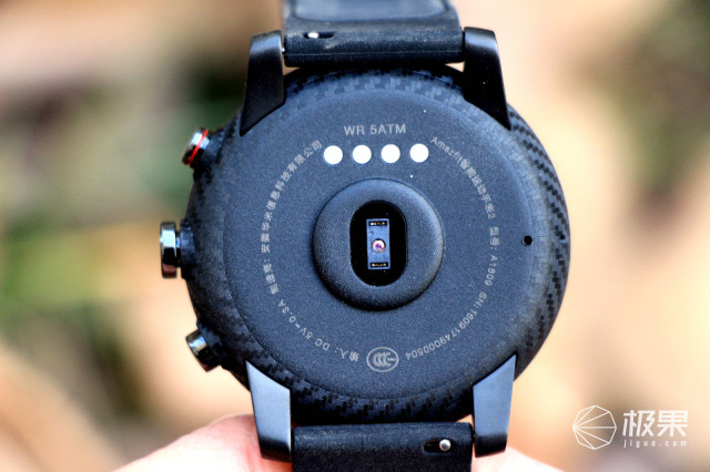 监测各项数据,科学指导运动比请私教都好用 — 华米amazfit 2 智能