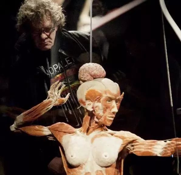 极端恐怖:大连尸体加工厂!一位失踪女主播或被