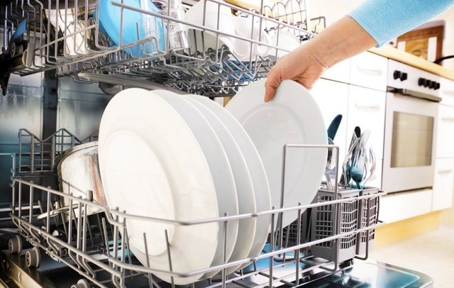 炒锅、油烟机罩都能洗？4个方面带您了解洗碗机