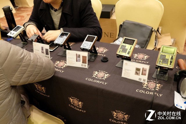 新品齐聚一饱耳福 上海HIFI耳机展回顾 