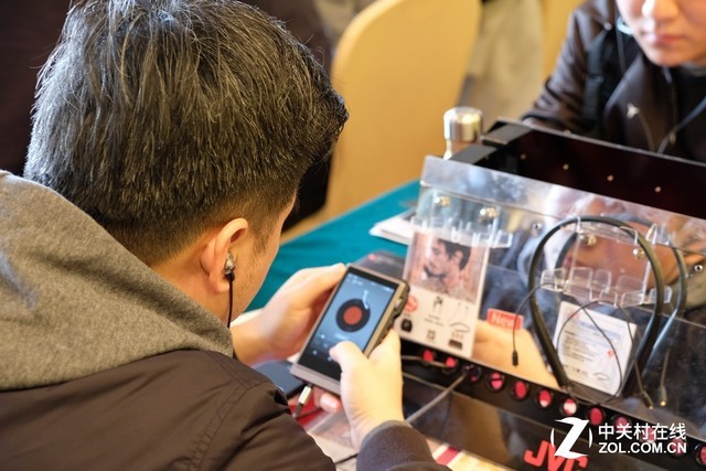 新品齐聚一饱耳福 上海HIFI耳机展回顾 