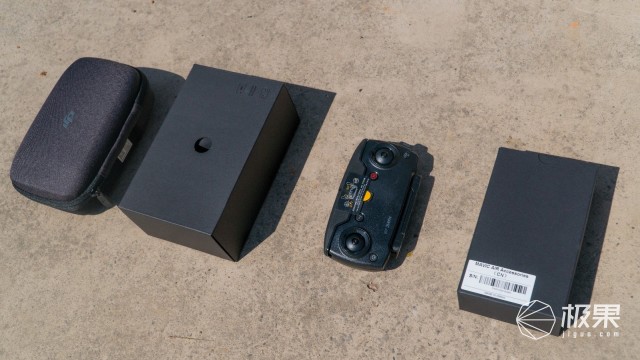 小巧便携大疆MavicAir,论实力吊打自家兄弟—大疆“御”MavicAir无人机体验|视频 小巧便携大疆MavicAir,论实力吊打自家兄弟—大疆“御”MavicAir无人机体验|视频