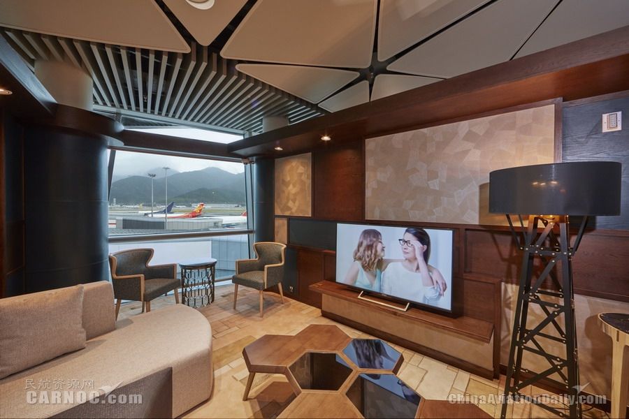 民航创新服务产品案例展:香港航空遨堂贵宾室