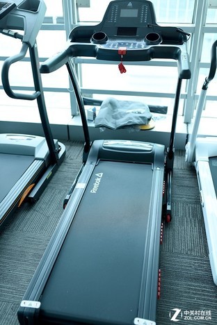 四款入门价位跑步机横评