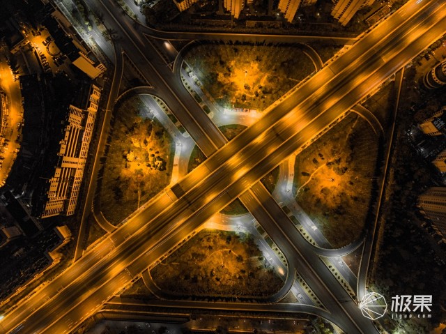 小巧便携大疆MavicAir,论实力吊打自家兄弟—大疆“御”MavicAir无人机体验|视频 小巧便携大疆MavicAir,论实力吊打自家兄弟—大疆“御”MavicAir无人机体验|视频