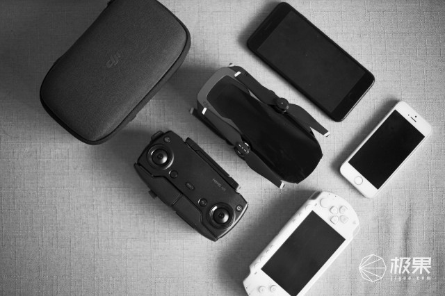 小巧便携大疆MavicAir,论实力吊打自家兄弟—大疆“御”MavicAir无人机体验|视频 小巧便携大疆MavicAir,论实力吊打自家兄弟—大疆“御”MavicAir无人机体验|视频