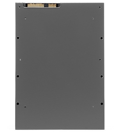 能用一百年!全球最大100TB SSD驾临