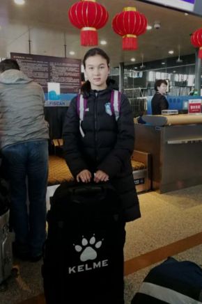 和田女孩穆凯代斯要火了!她成为首个进入职业