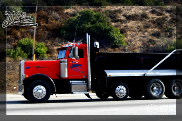 日产推有烤肉功能的皮卡休旅车,除了美食更有豪华内饰 日产推有烤肉功能的皮卡休旅车,除了美食更有豪华内饰