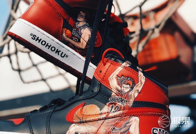 AJ 1 “Bred”定制发售:穿在脚上的樱木花道