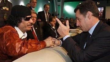 卡扎菲与北约朋友们的爱恨情仇