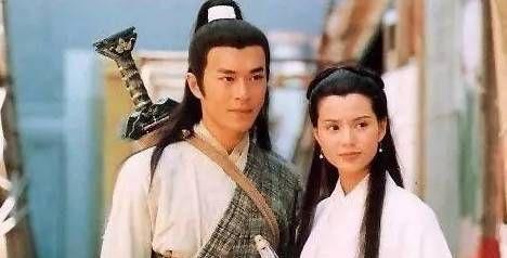 姑姑和过儿同框啦!李若彤晚餐偶遇古天乐,合影