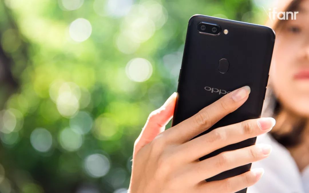 听起来专业的可变光圈 能否让 Galaxy S9 拍照质变?