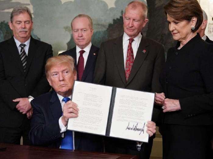 特朗普打响中美贸易战,安倍却意外躺枪