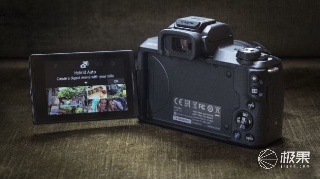佳能发布无反相机EOSM50，高性能入门款！