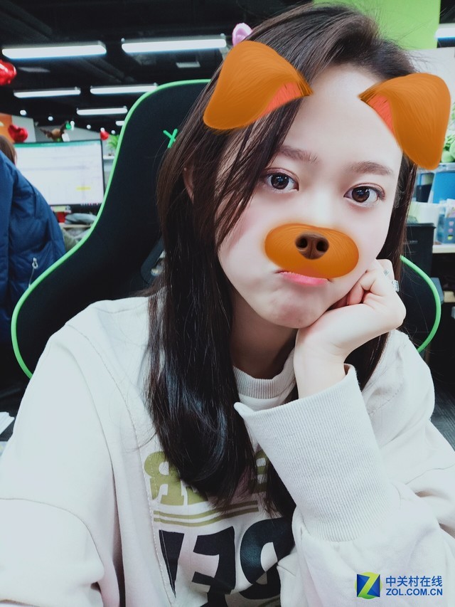 OPPO R15拍出新高度 好一个拍暗叫绝