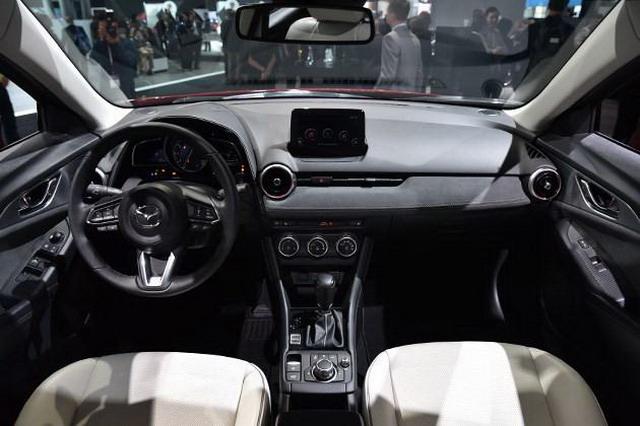 马自达新款CX-3亮相 可选装四驱系统