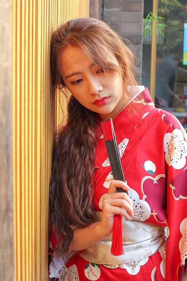 好看好用还不贵 女生买微单选它准没错 