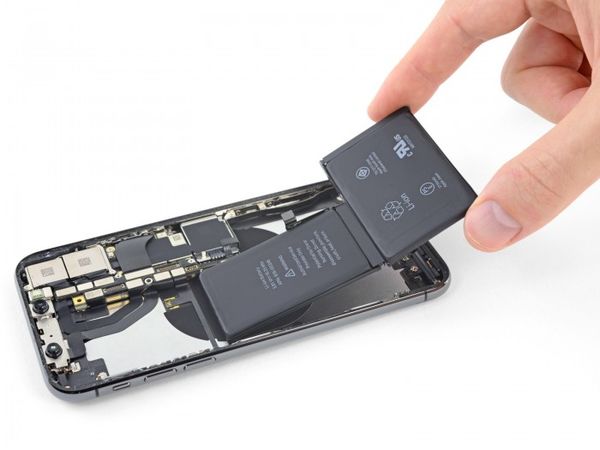 苹果正在研发更灵活的可折叠iPhone电池