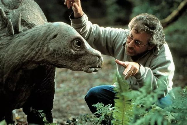 电影推荐恐龙电影 E116C7FA3F4C409E447FABF05B14241A13333F38_size54_w640_h428.jpeg