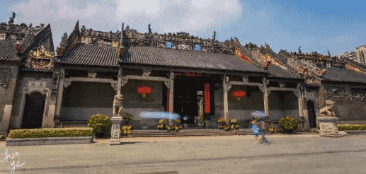 山西是中华民族的主要发祥地, 历史传承灿烂悠久,文化遗产博大丰厚.