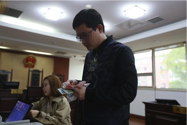 东城法院推终本案件查询系统 帮16名申请人