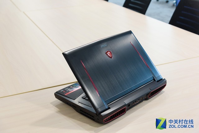 十热管风冷旗帜 微星GT75VR旗舰本评测 