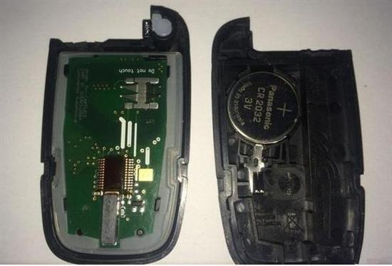 车钥匙的功能 彻底没电了怎么开启你的车