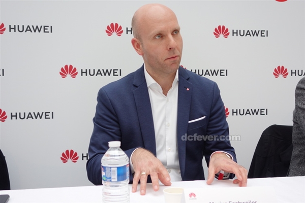 每位演员的精彩表现与角色解读