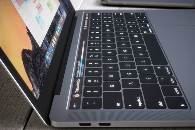 新MacBook Pro升级：顶配用Intel i9？