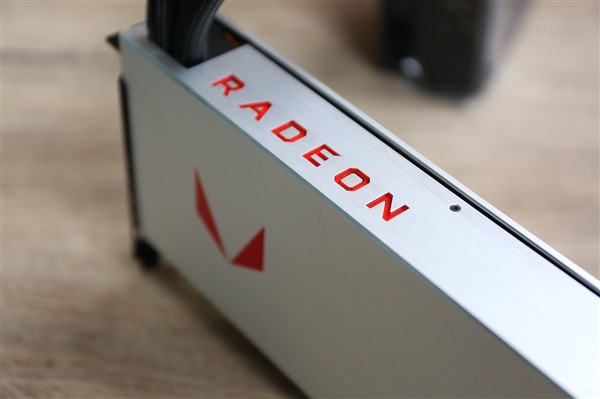 AMD RX 500X游戏显卡 性能提升6% 