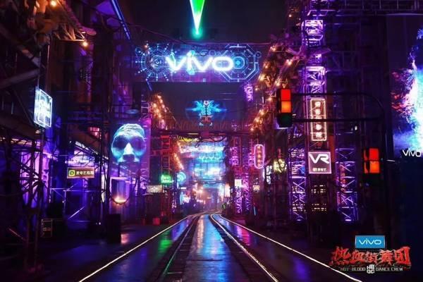 《热血街舞团》肖杰被车轮战瞬间燃炸!王嘉尔