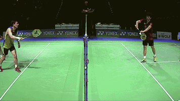 这样接发球让你不会输在起跑线