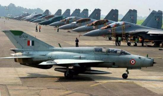 印度空军史上最大规模演习 梦想同时打赢中巴