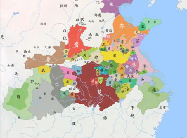 为什么楚国几百年没能征服的岭南，而秦朝十年就征服了岭南呢？
