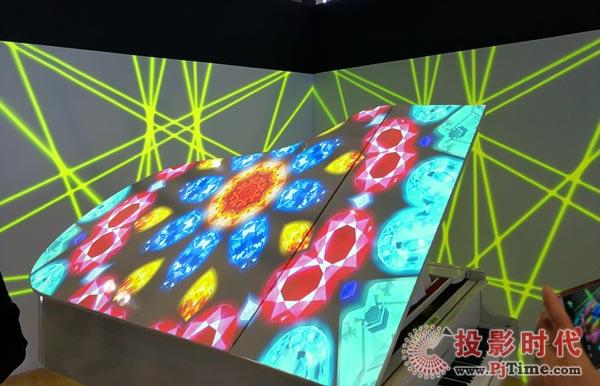 创意无限！日立投影机惊艳InfoComm China 2018