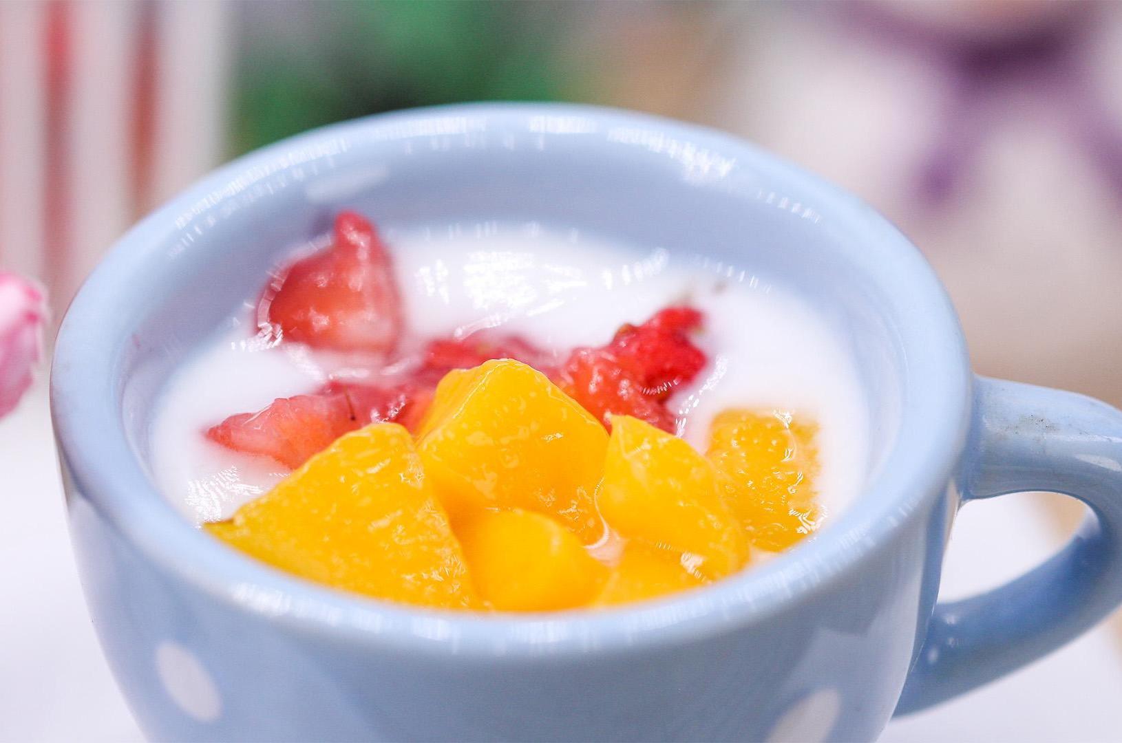 酸奶水果怎么做_酸奶水果的做法_缘豆儿_豆果美食