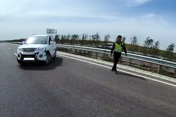 交通违法的累犯:酒驾+无证+疲劳驾驶+事故+