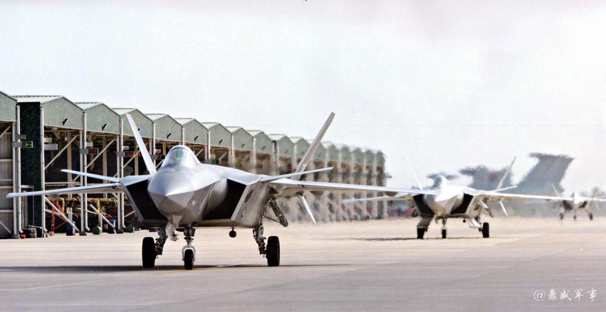 中国空军四代机为何没有高低搭配?歼31其实不