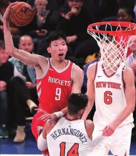 大魔王周琦争光!火箭官网晒出季后赛大海报