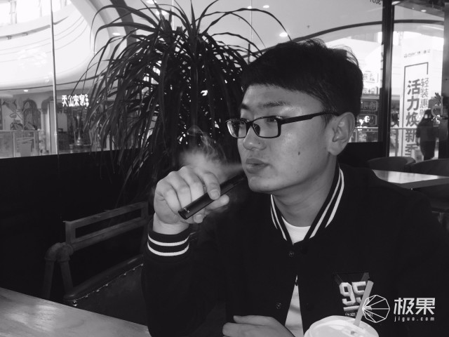 RELX悦刻电子烟 RELX悦刻电子烟