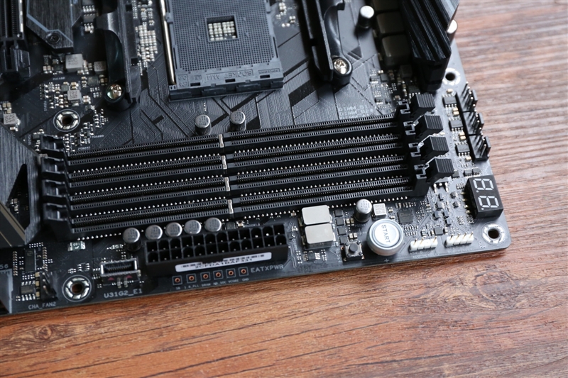 全面飞升！AMD锐龙7 2700X/5 2600X首发评测：性价狂U