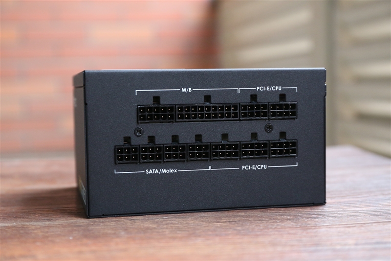 全面飞升！AMD锐龙7 2700X/5 2600X首发评测：性价狂U