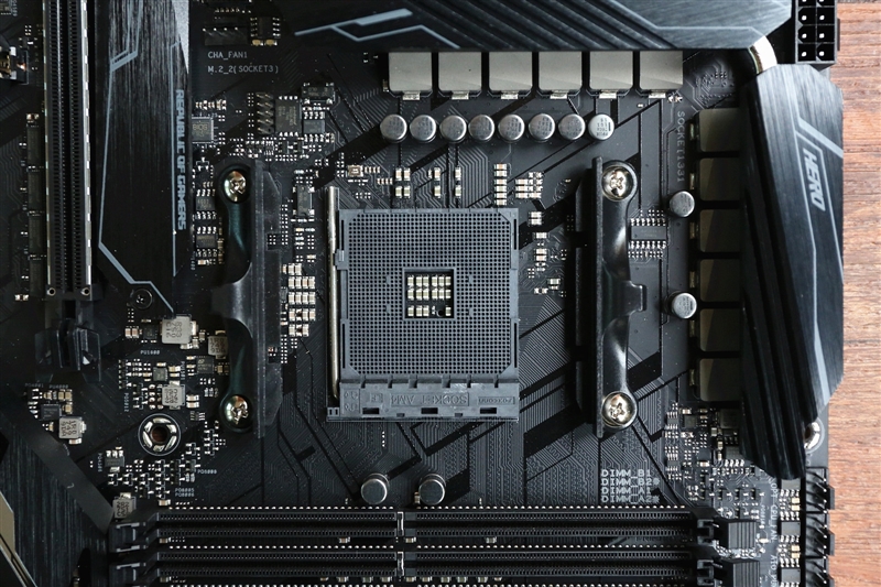 全面飞升！AMD锐龙7 2700X/5 2600X首发评测：性价狂U